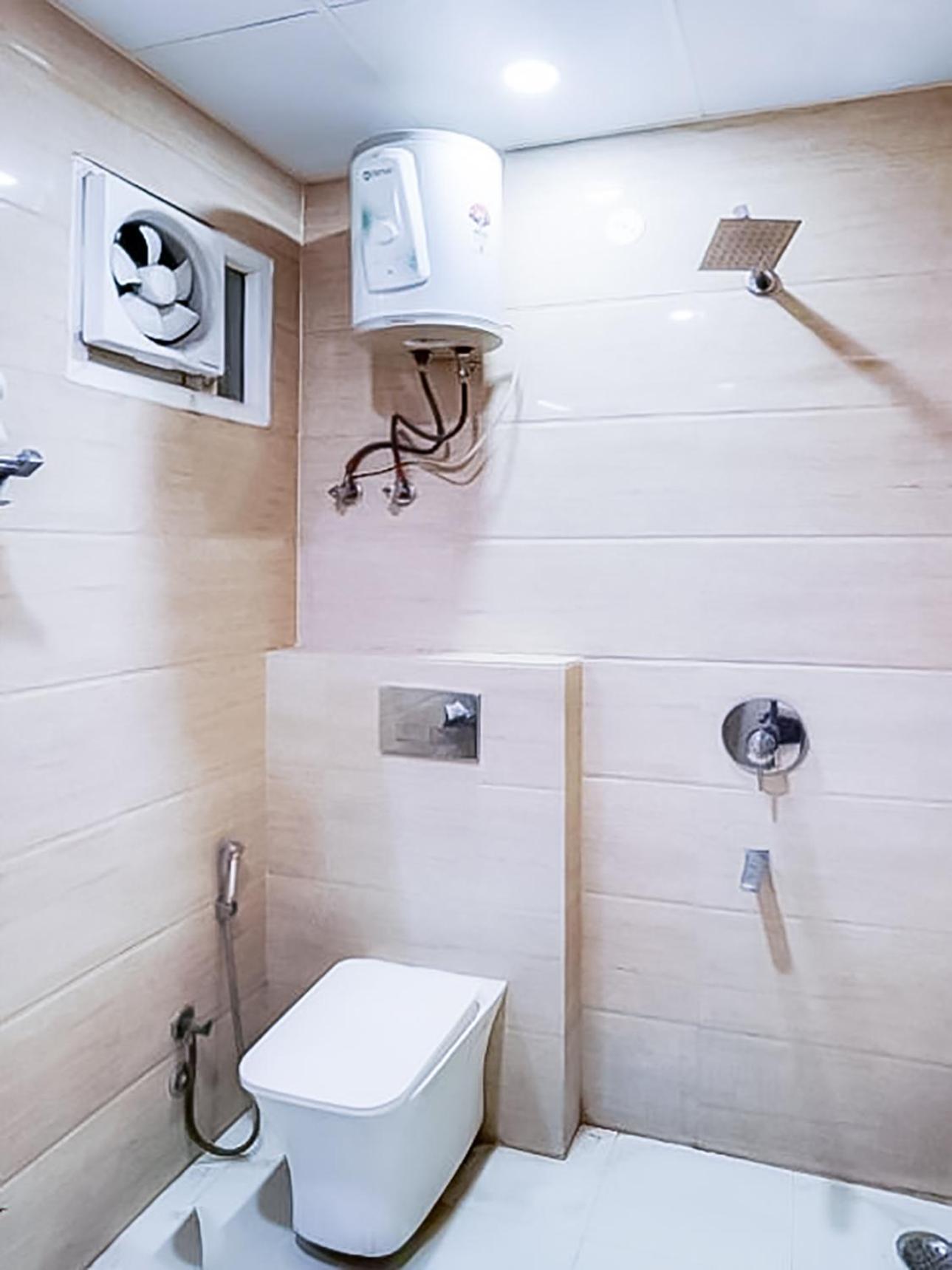 Family Rooms Inn - Shalimarbagh نيودلهي المظهر الخارجي الصورة