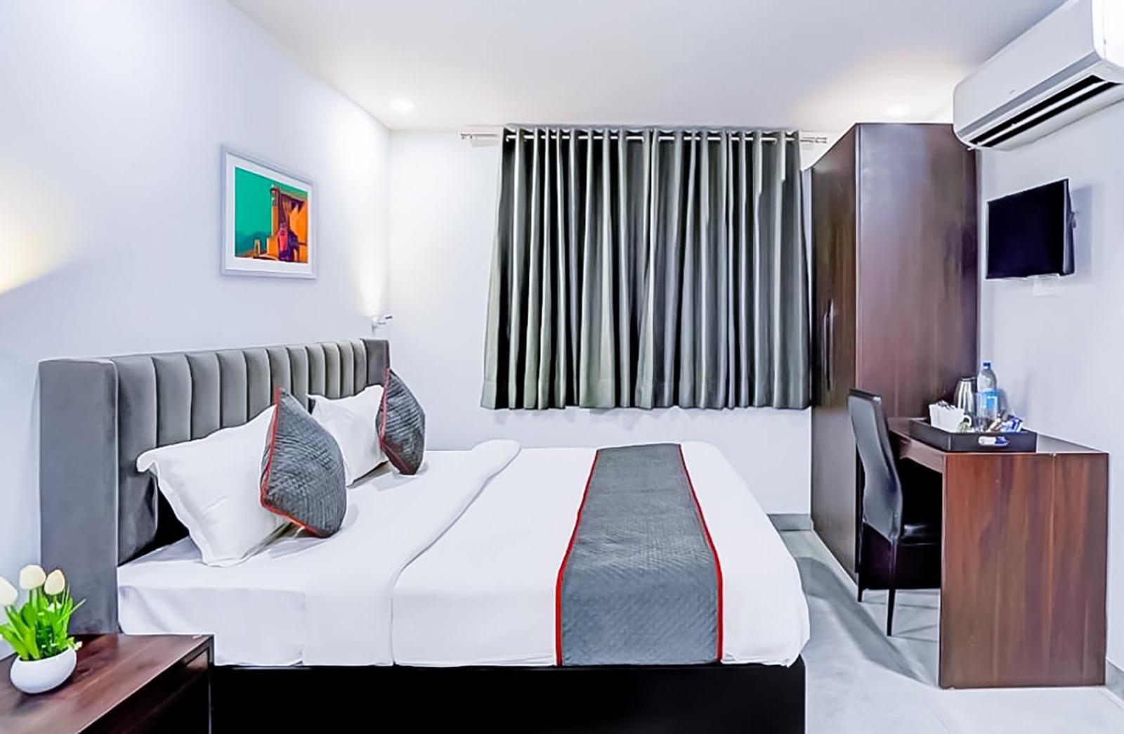 Family Rooms Inn - Shalimarbagh نيودلهي المظهر الخارجي الصورة